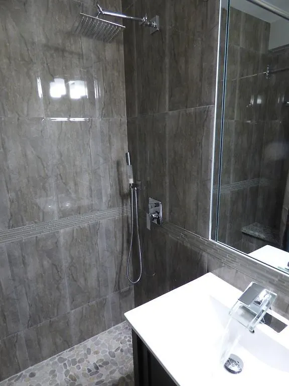 דירה אוצ'ו ריוס Beach One Bedroom Suite C5