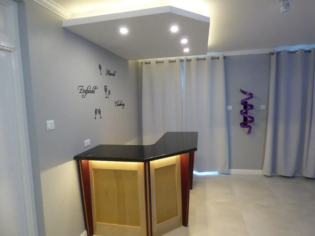 אוצ'ו ריוס Beach One Bedroom Suite C5