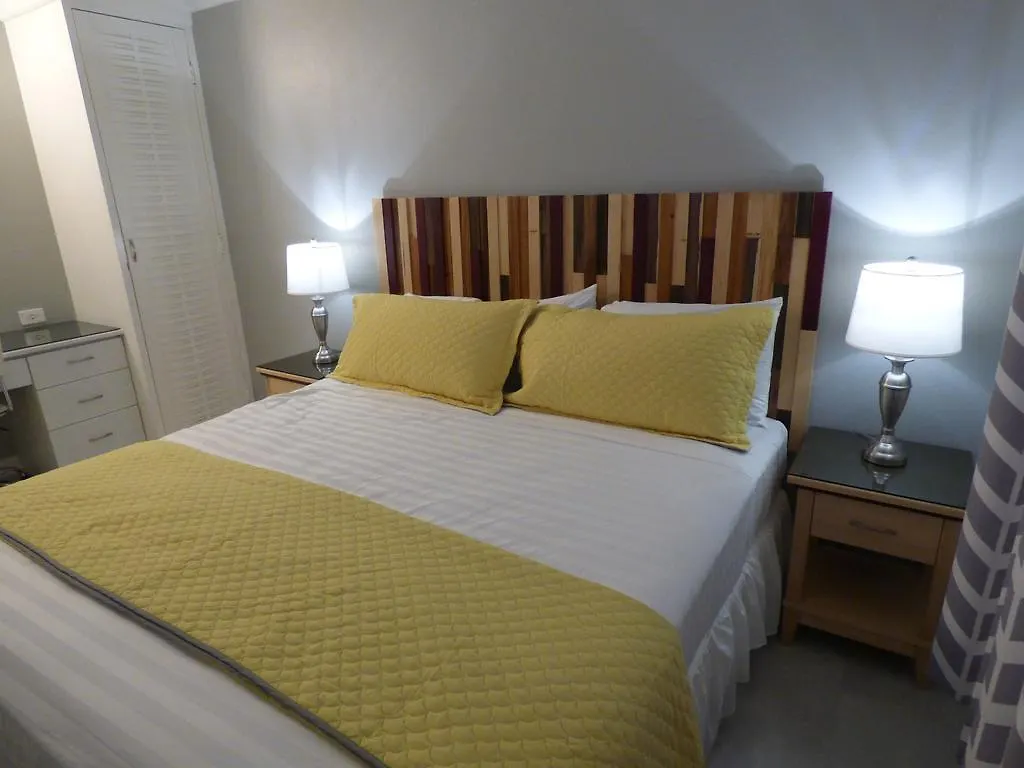 אוצ'ו ריוס Beach One Bedroom Suite C5 0*, אוצ'ו ריוס ג'מייקה
